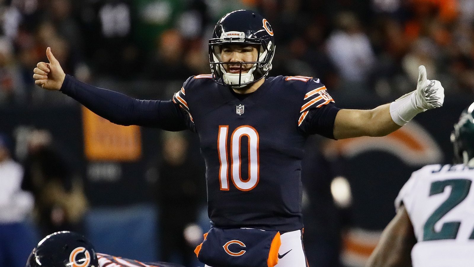 
                <strong>Mitchell Trubisky (Chicago Bears)</strong><br>
                Gesamtwertung: 75Spielverständnis: 76Wurfkraft: 88Genauigkeit kurze Pässe: 85Genauigkeit mittlere Pässe: 79Genauigkeit lange Pässe: 80
              