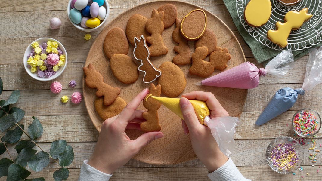 Hasenzeit für Keksdosen! Und natürlich gilt auch hier: Je bunter, desto besser!