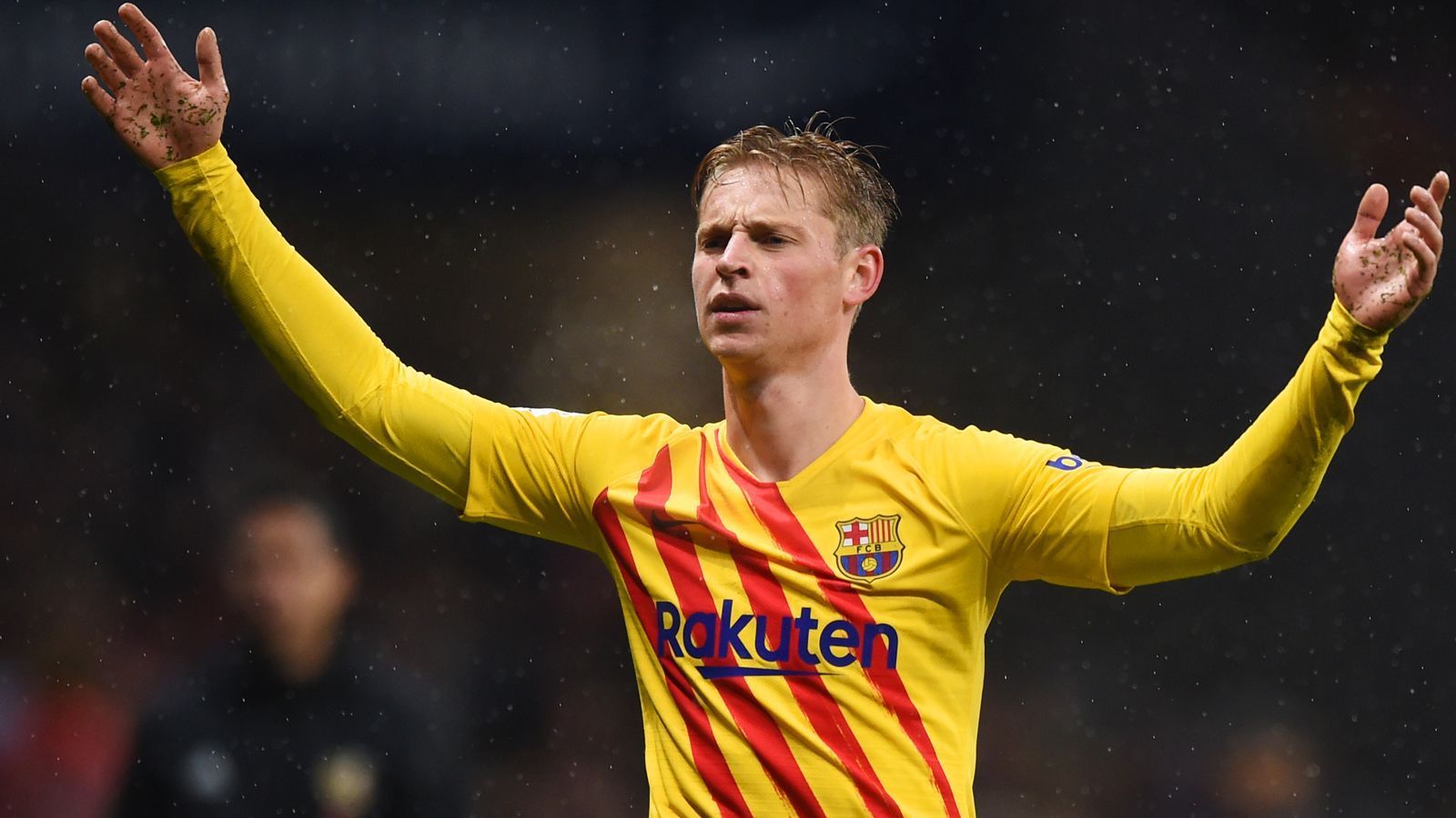 <strong>Frenkie de Jong (26 Jahre/Mittelfeld)</strong><br>- Vertrag bis:&nbsp;30. Juni 2026<br> -&nbsp;Im Klub seit:&nbsp;Juli 2019<br> -&nbsp;Vorheriger Klub:&nbsp;Ajax Amsterdam