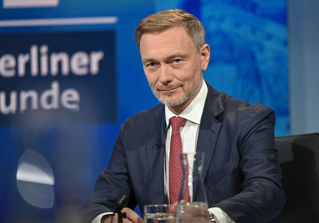 Christian Lindner nimmt an der "Berliner Runde" von ARD und ZDF teil. 