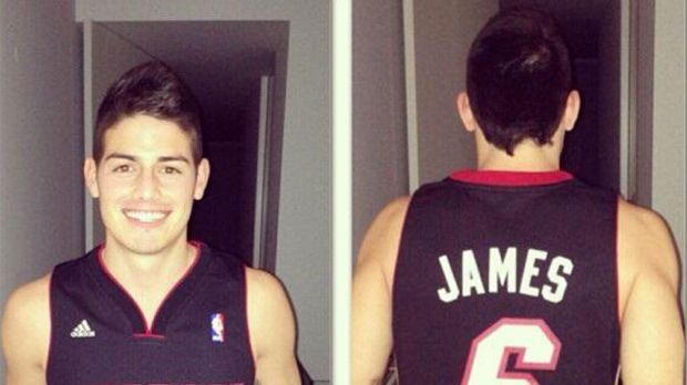 
                <strong>Fakt 9: James ein Fan von James</strong><br>
                James ist ein großer Basketball-Fan. Sein Lieblingsspieler? Klar, LeBron James. Der wiederum gratulierte James 2014 zu seiner starken WM.
              