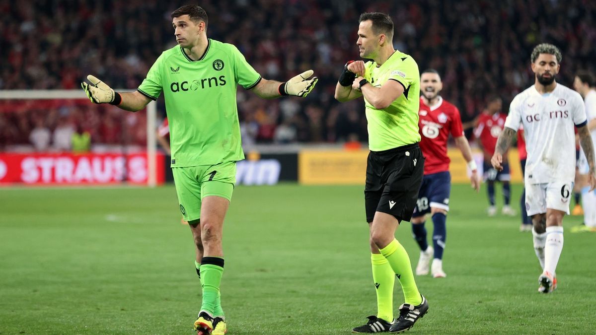 Emiliano Martinez Aston Villa