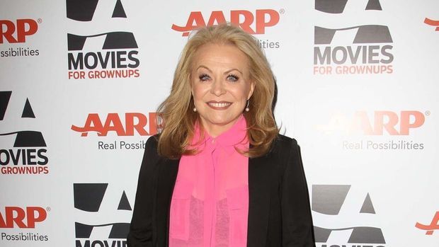 Jacki Weaver Image