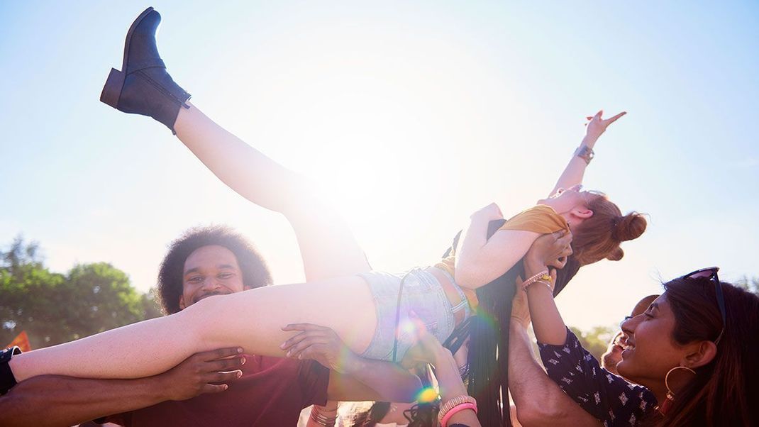 Ein Hoch auf gute Freunde! Habt auch ihr eine Festivalbegleitung mit der ihr euch pudelwohl fühlt?