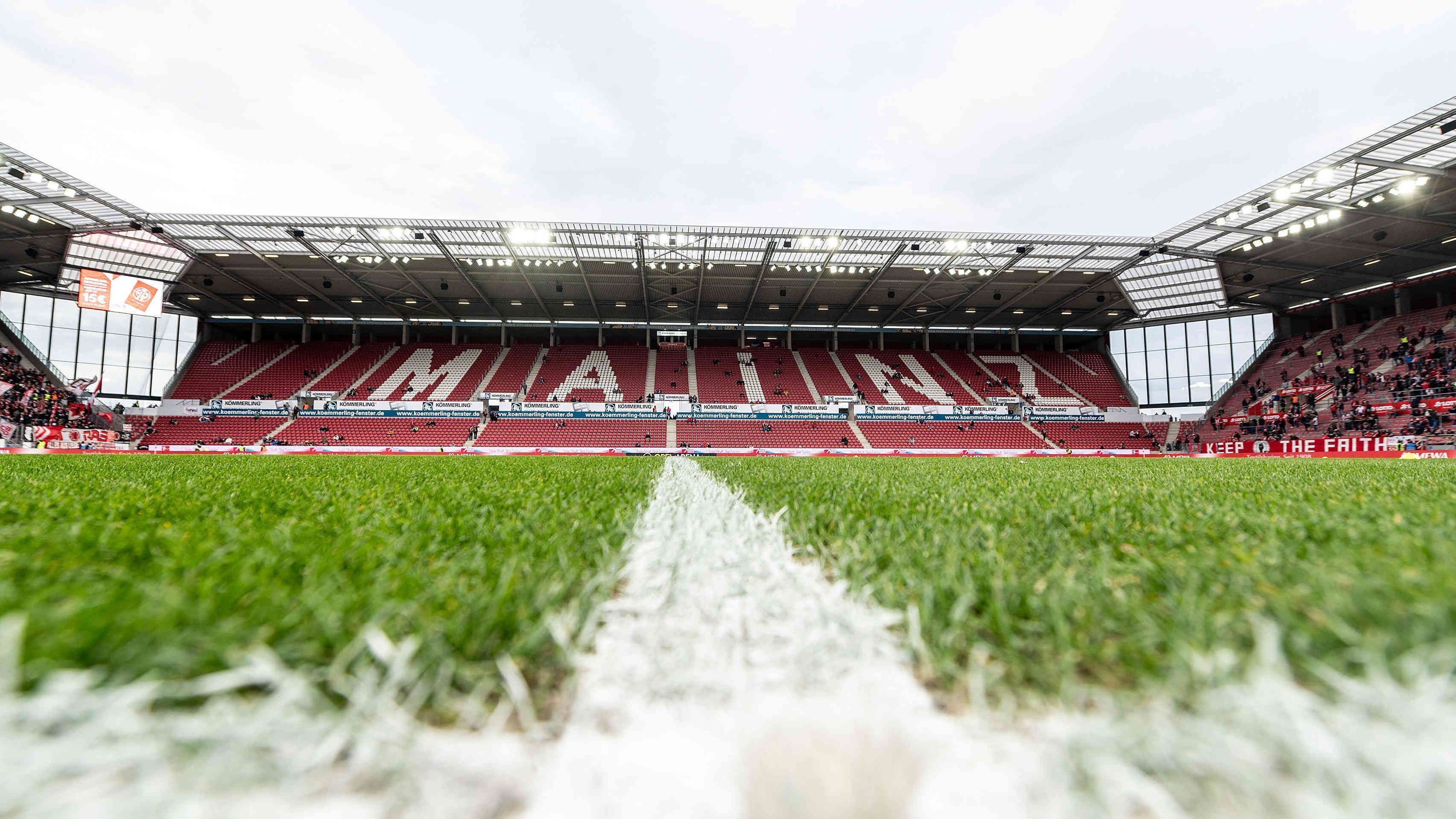 
                <strong>1. FSV Mainz 05</strong><br>
                Vom legendären Stadion am Bruchweg ging es für die Mainzer 2011 in die neue Arena, die inzwischen "Opel Arena" heißt.
              