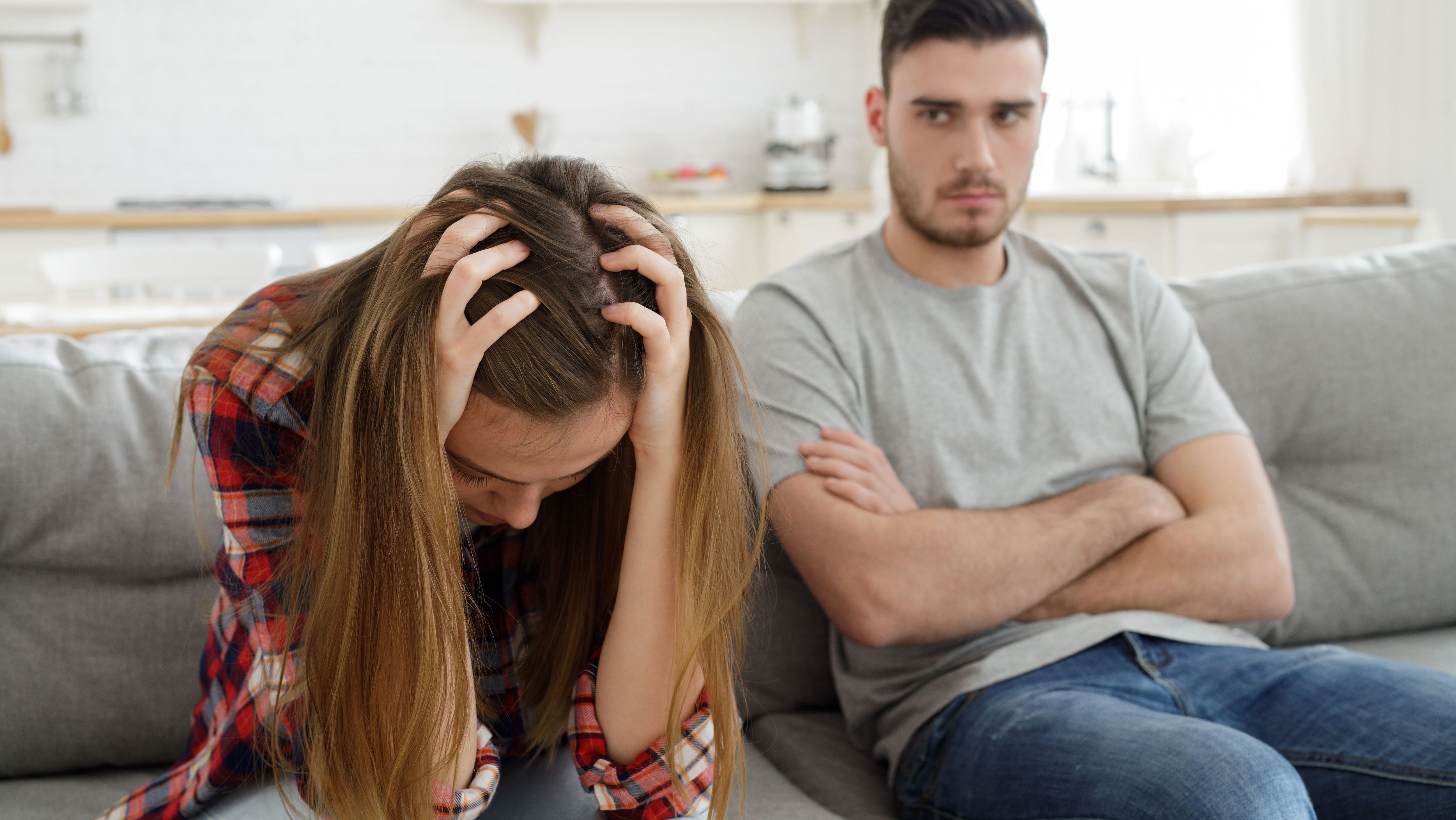 Red Flags in OnOff Beziehungen Daran erkennst du, dass die Liebe