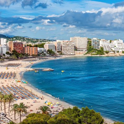 Magaluf Beach and Bay, Calvia, Mallorca, Balearics, Spain