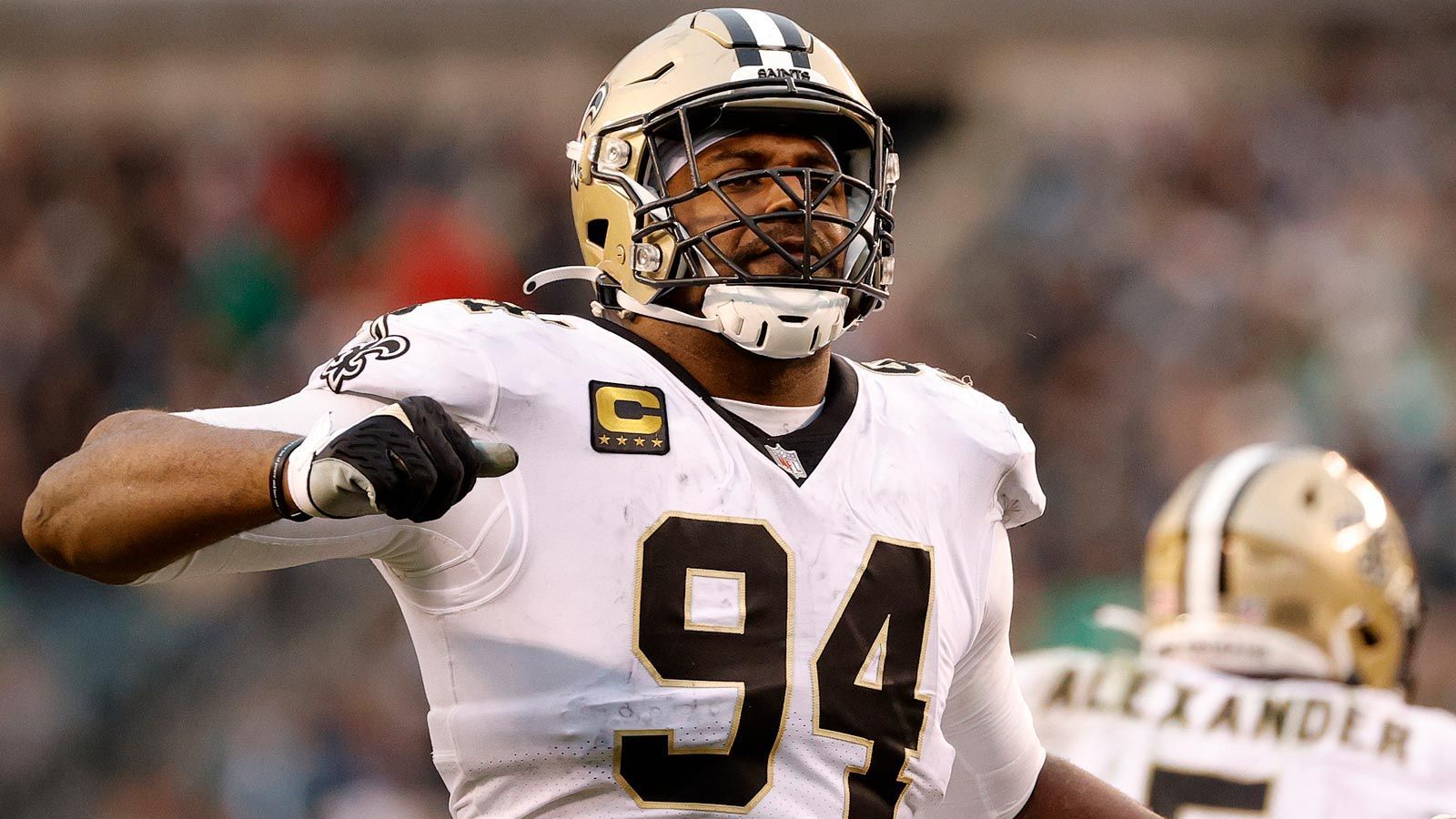 
                <strong>9. (geteilt) Cameron Jordan</strong><br>
                &#x2022; Team: New Orleans Saints<br>&#x2022; Position: Left Outside Linebacker<br>&#x2022; <strong>Overall Rating: 91</strong><br>&#x2022; Key Stats: Acceleration 79 - Strength 92 - Awareness 98<br>
              