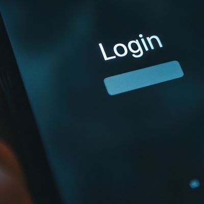 Smartphone login screen (1)