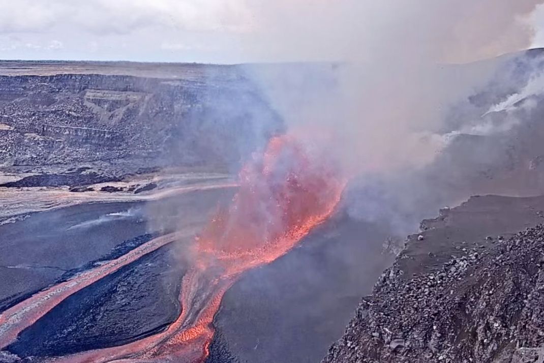 Der Vulkan Kilauea ist erneut ausgebrochen.
