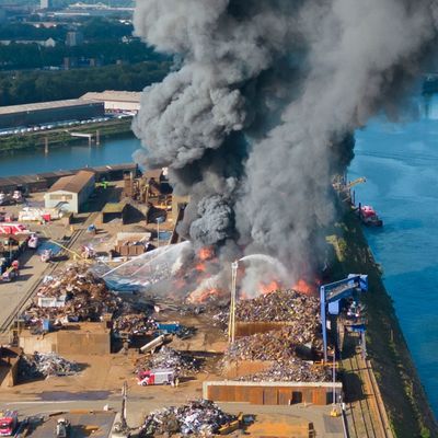 Großbrand in Duisburg