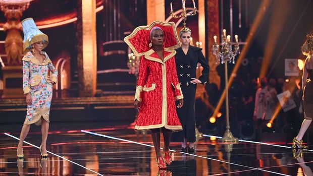 GNTM-17---Folge-17---Finale---Noella-ist-raus.