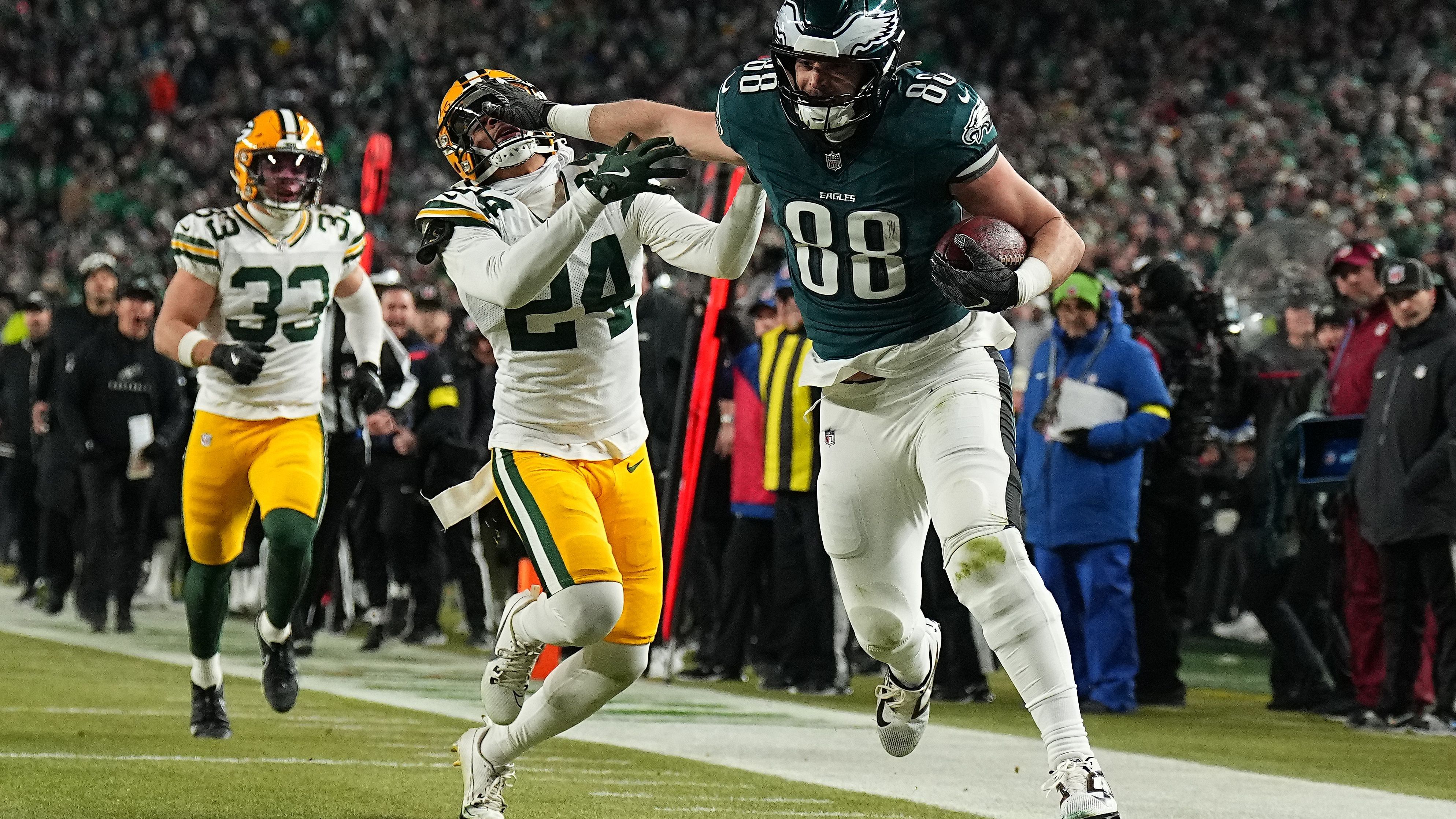 <strong>16. Platz: Dallas Goedert – 57,19 Millionen Dollar<br></strong>- Saisons aktiv: seit 2018<br>- Teams: Philadelphia Eagles