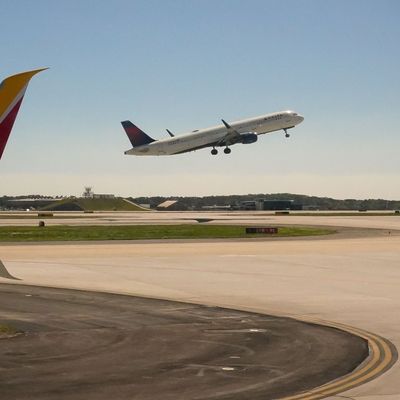 Gefahr auf einem Flughafen im US-Bundesstaat New York