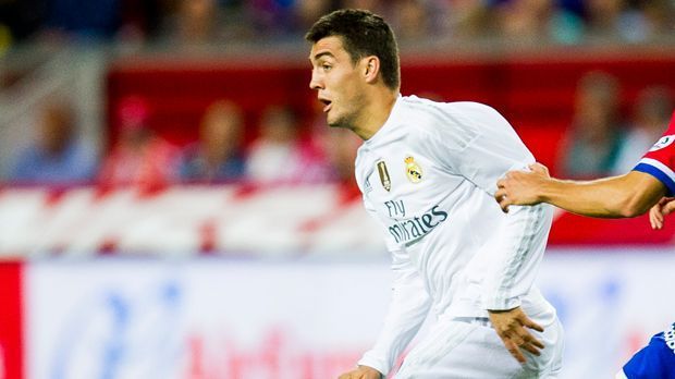 
                <strong>Platz 7: Mateo Kovacic (35 Millionen Euro)</strong><br>
                Platz 7: Mateo Kovacic (35 Millionen Euro). Ebenfalls 35 Millionen Euro kostet der kroatische Mittelfeldspieler von Inter Mailand. Real Madrid sichert sich seine Dienste.
              