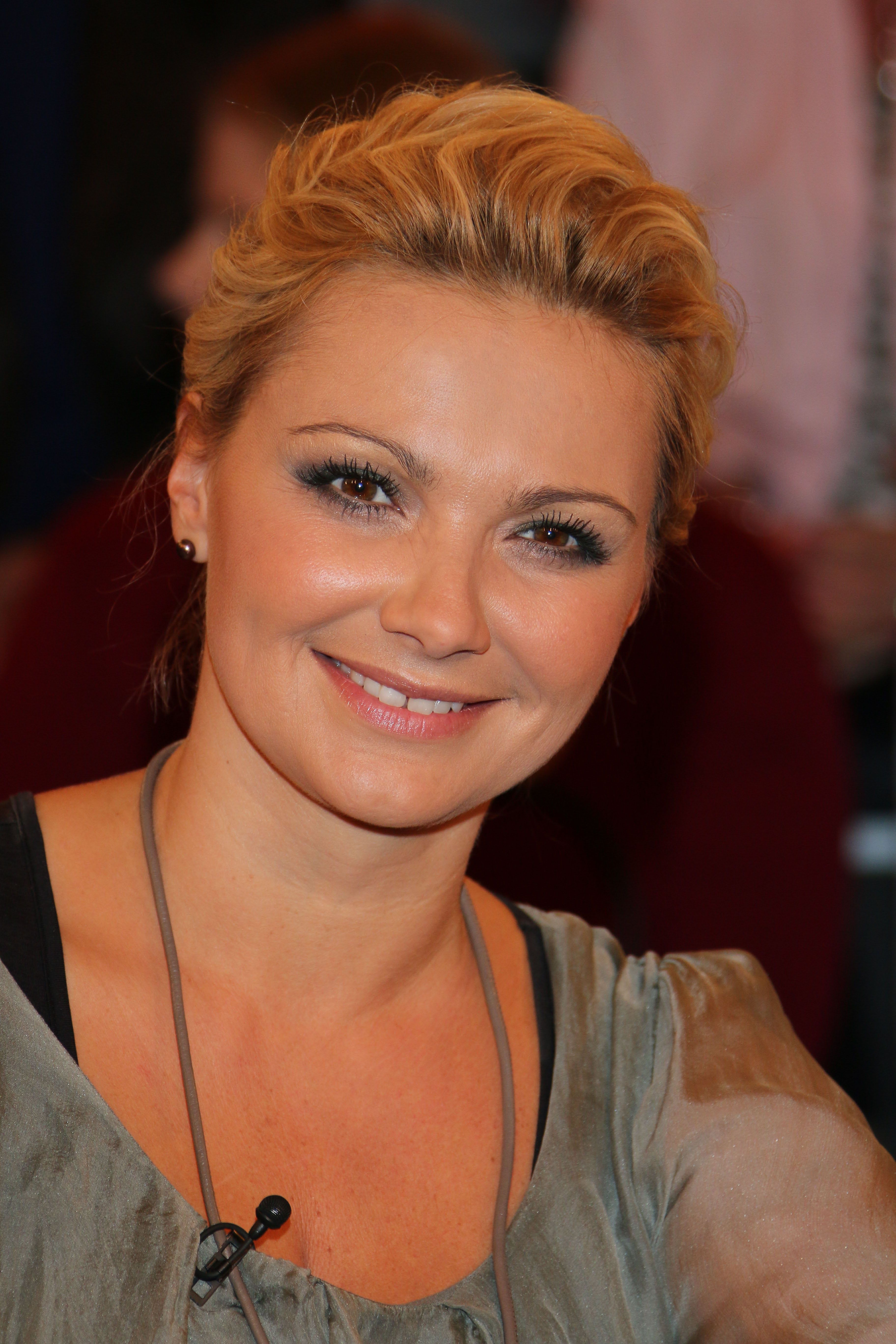 Moderatorin Alida Kurras bei der Aufzeichnung von "Markus Lanz" 2013 in Hamburg.
