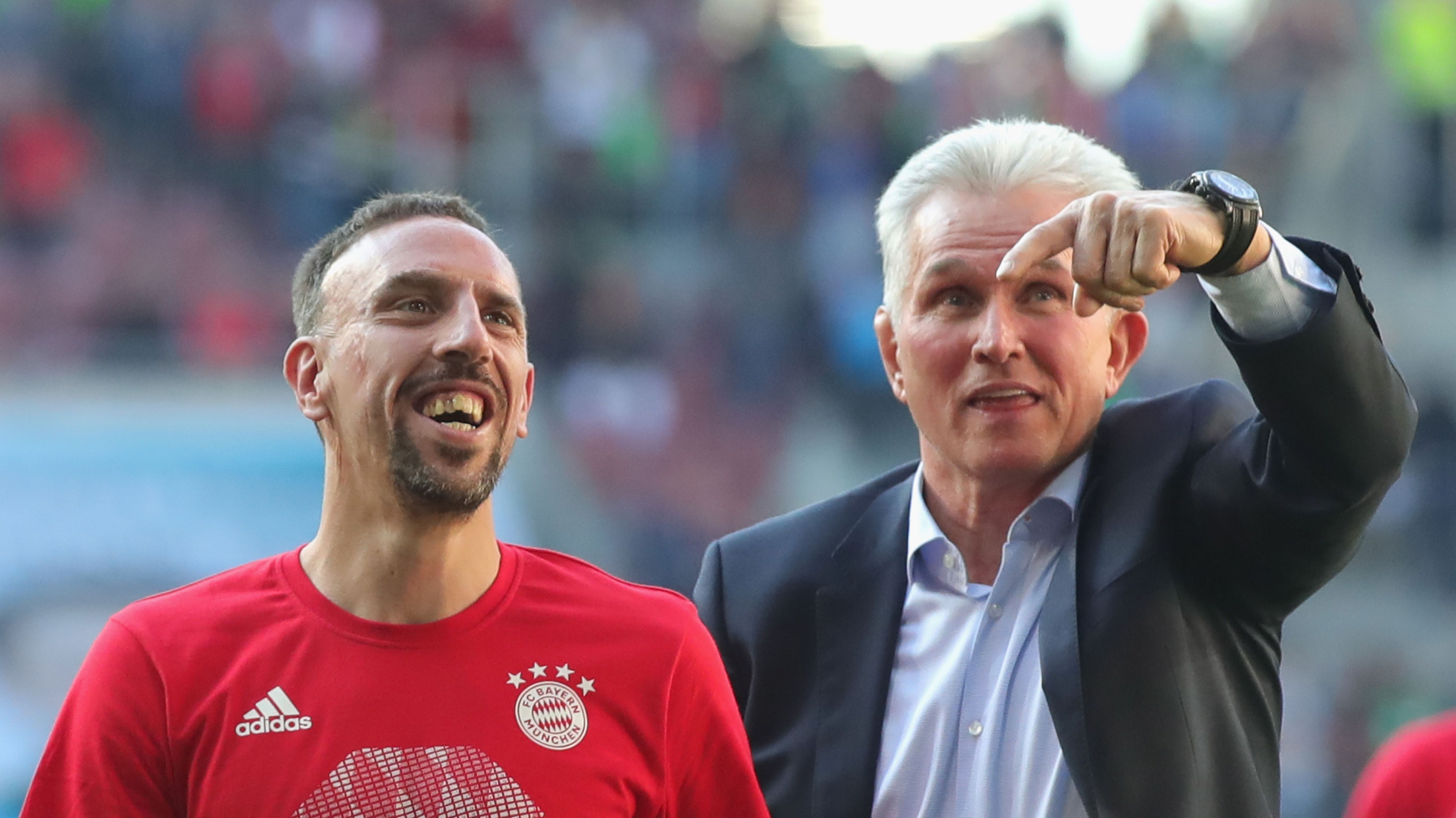 <strong>3. FC Bayern 2017/18 - 29. Spieltag</strong><br>Die Saison beginnt schleppend, Carlo Ancelotti wird im Herbst 2017 entlassen. Jupp Heynckes übernimmt ein letztes Mal - und führt die Bayern wie einen Orkan durch die Bundesliga. Schon am 29. Spieltag ist nach einem 4:1 in Augsburg alles klar.