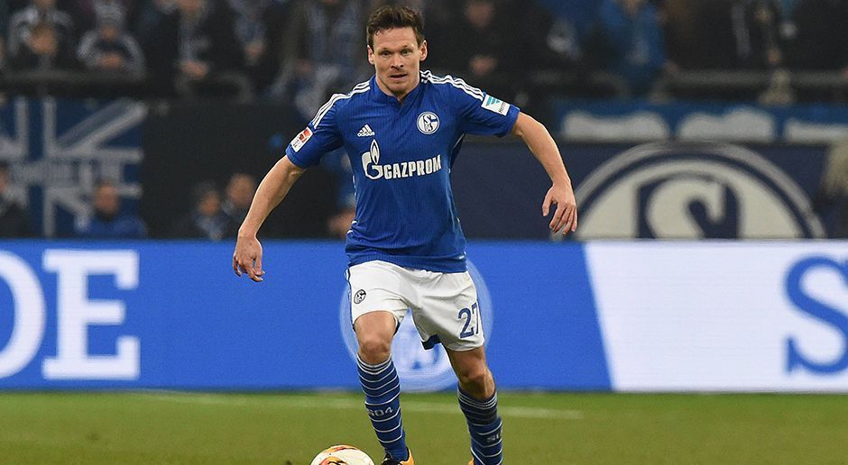 
                <strong>Sascha Riether</strong><br>
                Sascha Riether: Legte sehr angestachelt vom Derby-Feeling los. Spielte leidenschaftlich und hatte mit Durm zunächst wenig Probleme auf seiner Seite. Offensiv dafür sehr limitiert. ran-Note: 3-
              