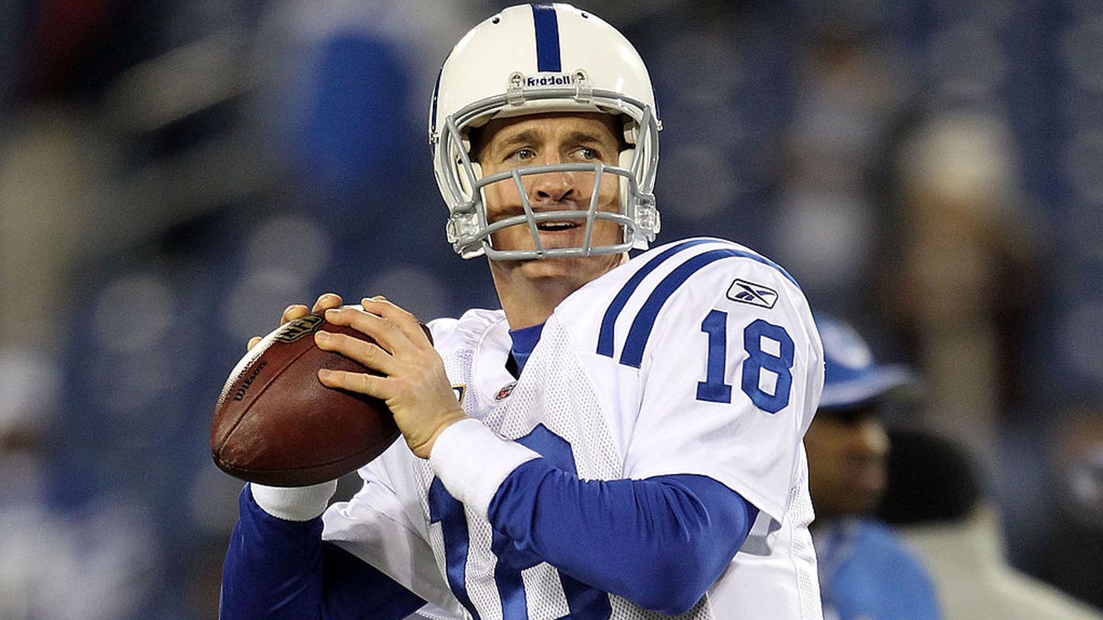 <strong>Platz 24: Peyton Manning - 34,5 Millionen</strong><br>Vertragsvolumen: 98 Millionen<br>Vertragslaufzeit: 7 Jahre<br>Jahr der Unterschrift: 2004<br>Position: Quarterback<br>Team: Indianapolis Colts