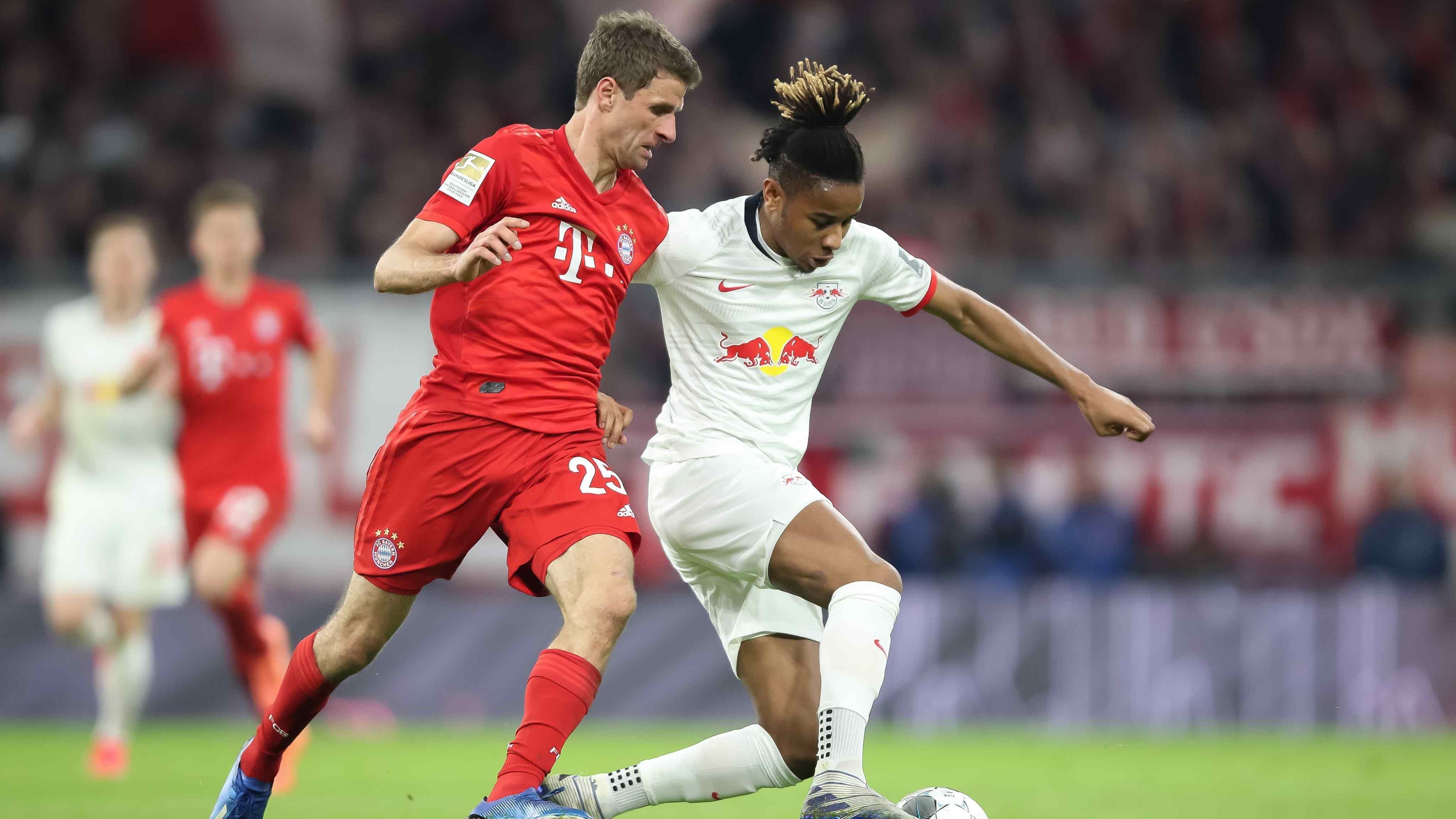 
                <strong>Formcheck-Entstand: FC Bayern 2:2 RB Leipzig</strong><br>
                Am Ende wird es wie so oft auf die Kleinigkeiten im Spiel ankommen. Wenn es die Leipziger schaffen, die Bayern vom eigenen Tor fernzuhalten und ihre Kontermöglichkeiten eiskalt nutzen, haben die Sachsen eine gute Chance, die Bayern zum ersten Mal in München zu schlagen. Zudem müssen die Leipziger vermeiden, in Unterzahl zu geraten. Kurios: In den bislang acht Bundesliga-Partien holten sich die Leipziger drei glatt rote Karten ab. Läuft die ausgeruhte Bayern-Maschine heißt, können die Bayern schon am 9. Spieltag ein Ausrufezeichen in Richtung Meisterschaft setzen und sich mit fünf Punkten absetzen. 
              