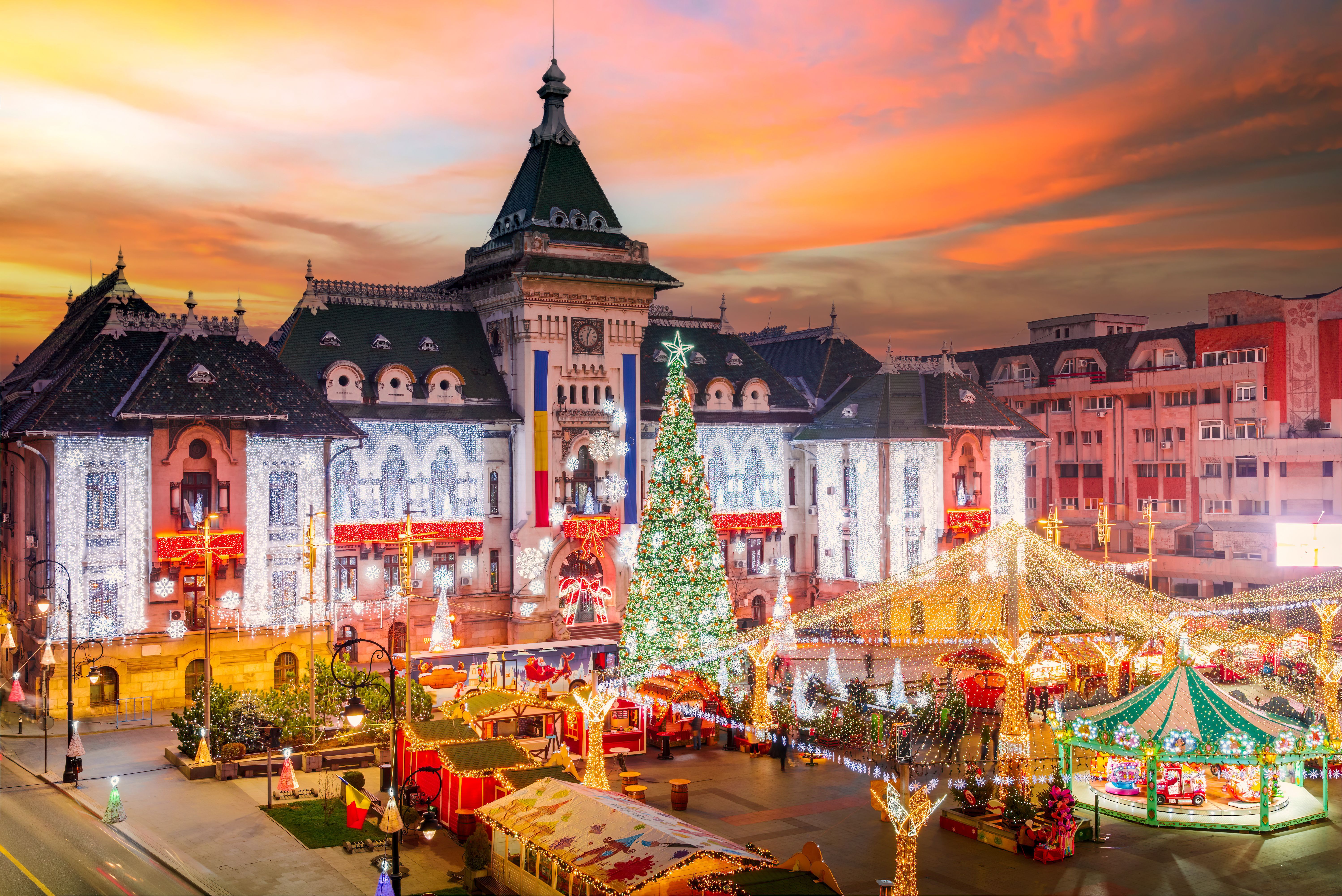 Platz 3: Über eine Million Lichter bringen die rumänische Stadt Craiova in der Vorweihnachtszeit zum Leuchten. Auf dem Weihnachtsmarkt gibt es neben traditionell rumänischen Speisen auch Kunst aus dem ganzen Land zu entdecken.