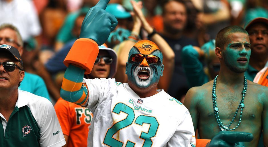 
                <strong>Platz 22: Miami Dolphins</strong><br>
                Platz 22: Miami Dolphins (Hard Rock Stadium - Kapazität: 65.326) mit 65.099 Fans pro Heimspiel (insgesamt 195.299 Zuschauer in drei Spielen).
              