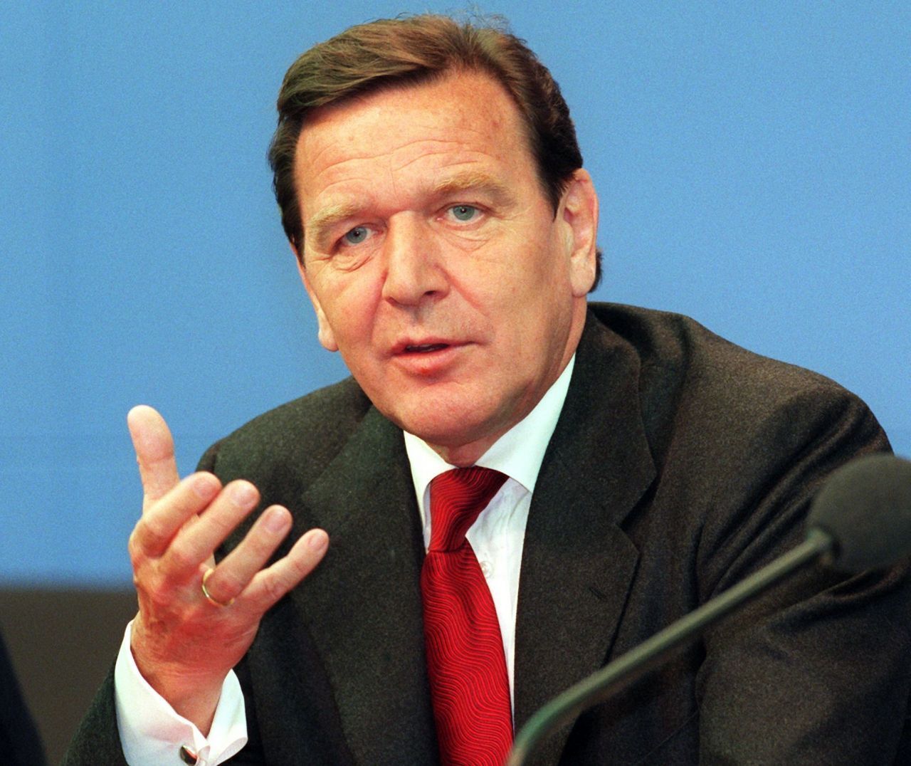 Gerhard Schröder (SPD, 1998-2005)