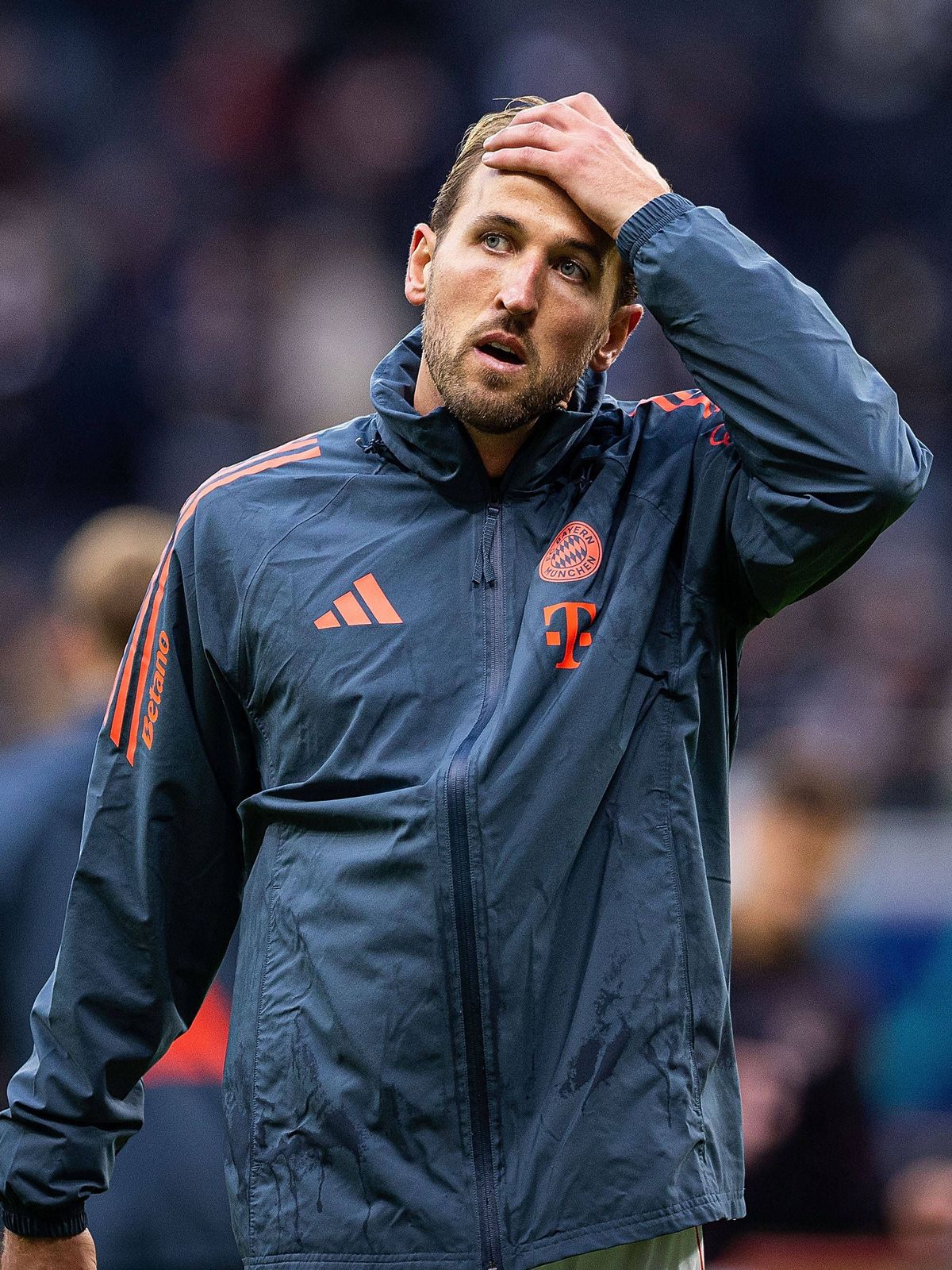 04.10.2025, xovx, Fußball Bundesliga, Eintracht Frankfurt - FC Bayern München Harry Kane (FC Bayern München) (DFL DFB REGULATIONS PROHIBIT ANY USE OF PHOTOGRAPHS as IMAGE SEQUENCES and or QUASI-VID...
