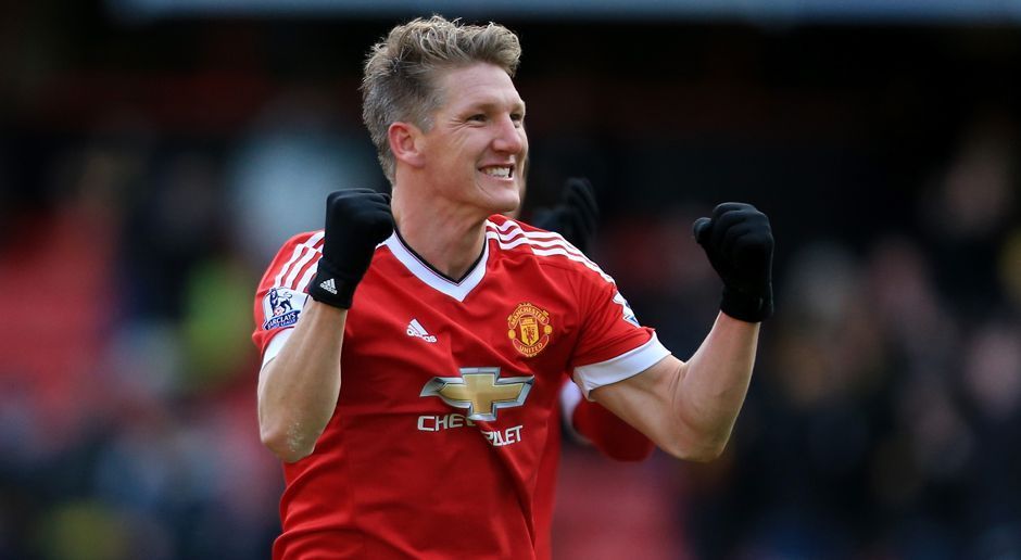 
                <strong>Bastian Schweinsteiger (Manchester United)</strong><br>
                Zentrales Mittelfeld: Bastian Schweinsteiger (32), Manchester United - wöchentliches Gehalt: ca. 222.000 Euro.
              