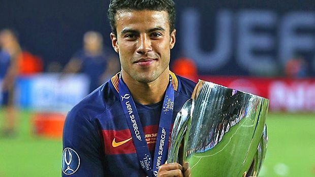 
                <strong>Rafinha</strong><br>
                Barca-Coach Luis Enrique trainierte Rafinha bereits in der zweiten Mannschaft der Katalanen und machte ihn zum festen Bestandteil im Kader des Champions-League-Siegers. Im Supercup gegen Sevilla erzielte Rafinha das Tor zum zwischenzeitlichen 3:1.
              