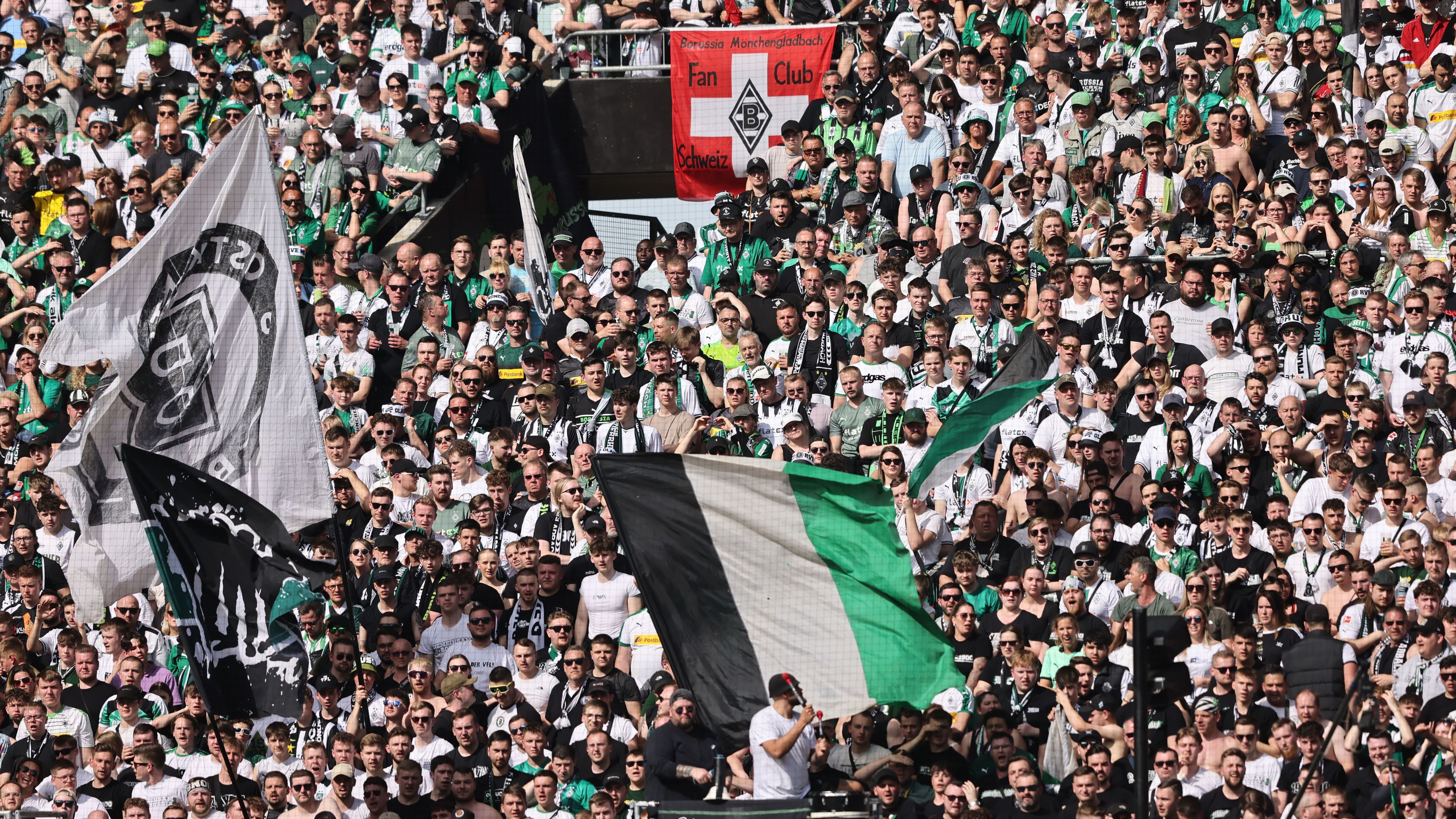 <strong>Platz 5: Borussia Mönchengladbach</strong><br>Verkaufte Dauerkarten: 30.000<br>Verkauf beendet? Ja<br>Zuschauerkapazität im Borussia-Park: 54.042