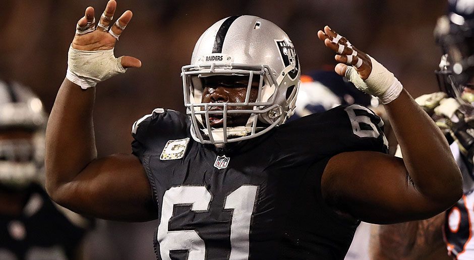 
                <strong>Center: Rodney Hudson (Oakland Raiders)</strong><br>
                Seit 2015 hat Hudson keinen Sack mehr zugelassen, in der aktuellen Saison erlaubte er nur bei einem Snap echten Druck auf Quarterback Derek Carr. Obendrein ist Hudson der effizienteste Pass Blocker aller Center. Keine Frage, dass er sich die Nominierung für den Pro Bowl verdient hat.
              