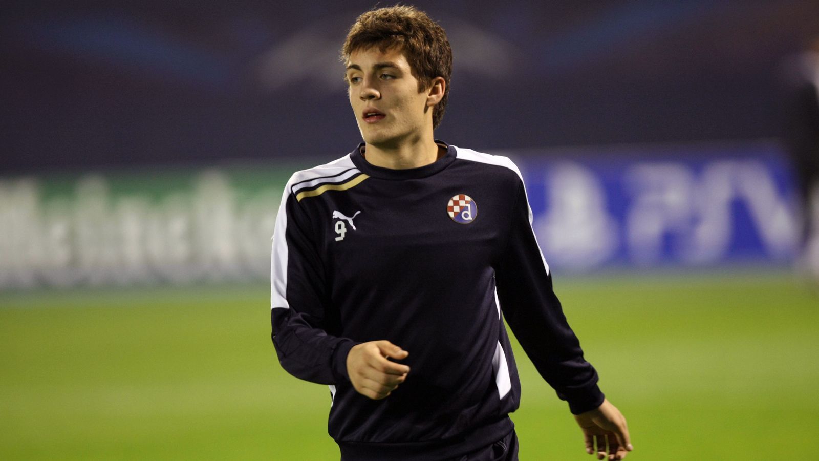 
                <strong>Platz 9 - Mateo Kovacic</strong><br>
                Ablösesumme: elf Millionen EuroVerkauf an: Inter MailandZeitpunkt des Transfers: Januar 2013 
              