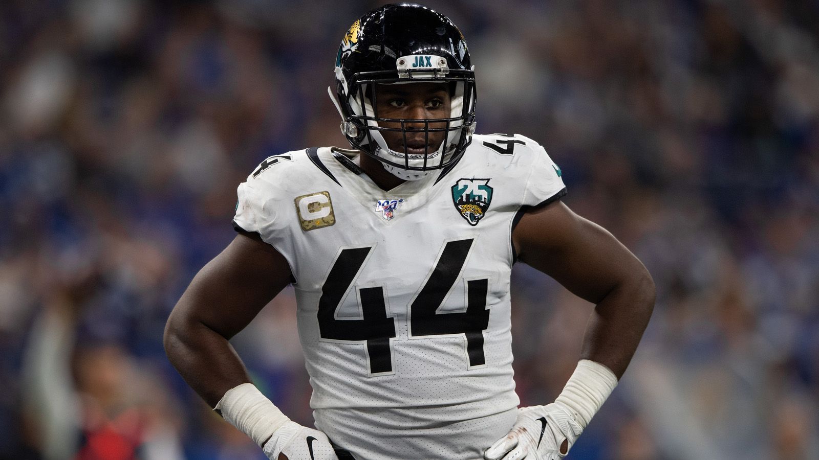 
                <strong>10. Myles Jack, Jacksonville Jaguars</strong><br>
                Myles Jack war einer der wenigen Lichtblicke der Jacksonville Jaguars. In seiner fünften Saison kam er auf insgesamt 115 Tackles, einen Sack, eine Interception und fünf abgewehrte Pässe. Im vergangenen Jahr war der Middle Linebacker noch nicht in diesem Ranking vertreten.  
              