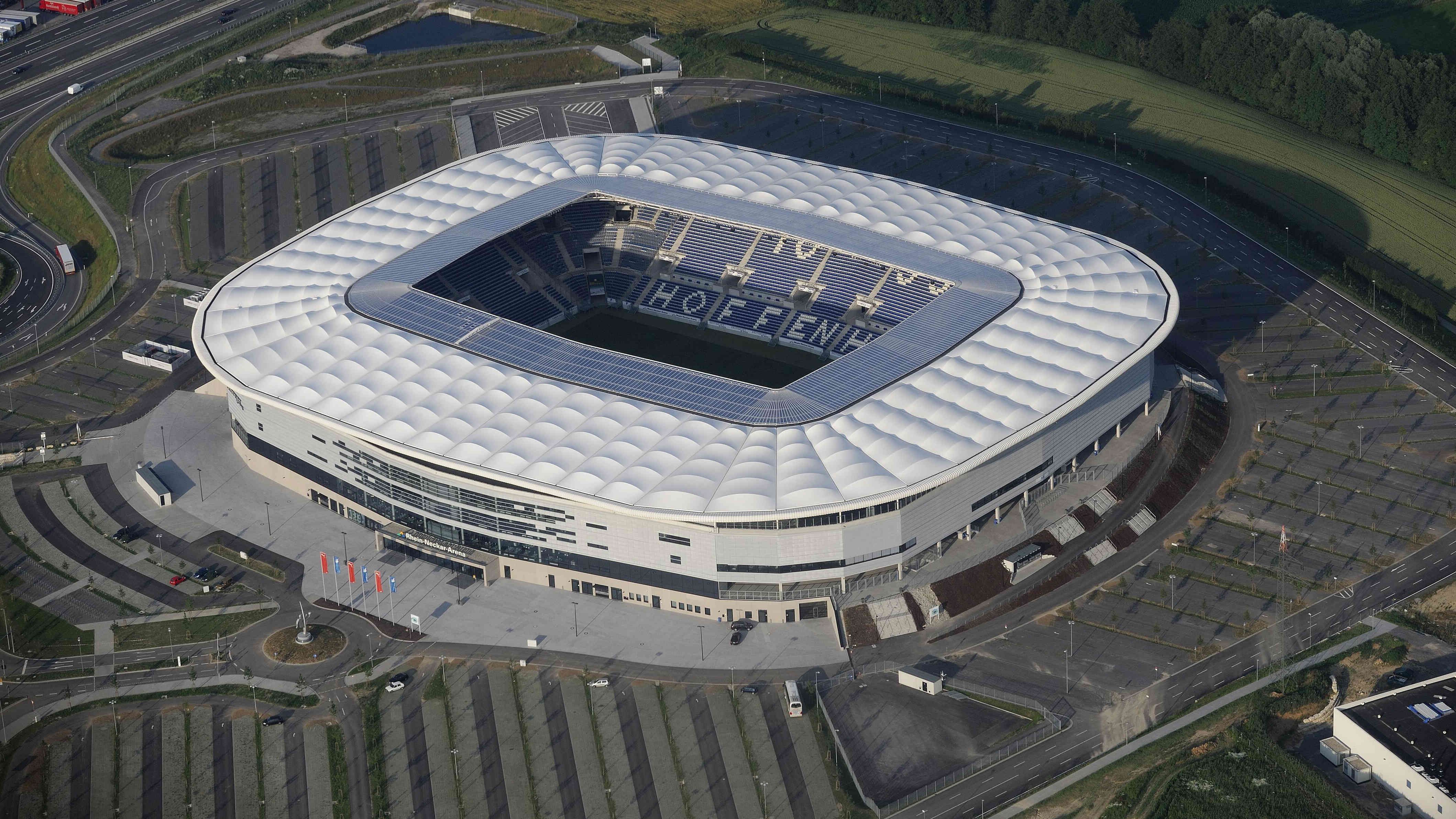 
                <strong>TSG 1899 Hoffenheim</strong><br>
                In der "Wirsol Rhein Neckar Arena" haben die Kraichgauer ihre Heimspielstätte seit dem Aufstieg in die Bundesliga.
              