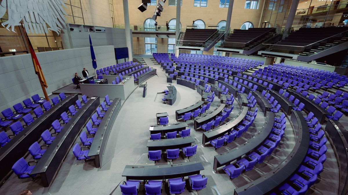 Im Bundestag bilden Fraktionen der Parteien eine wichtige Struktur des Parlaments.