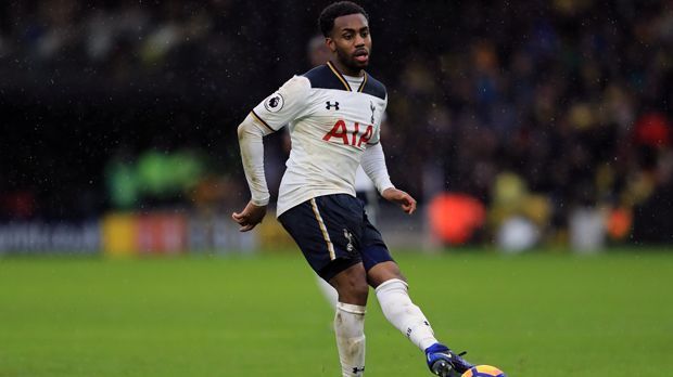 
                <strong>Linker Verteidiger</strong><br>
                Danny Rose (Tottenham Hotspur)
              