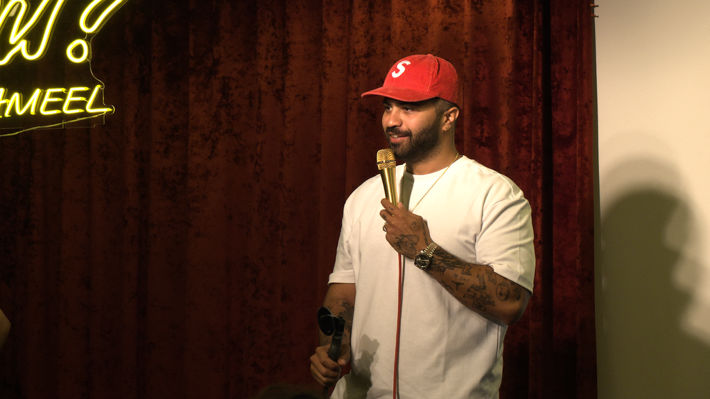 Aladdin Jameel ohne Ticket sehen: "Und Du?" Staffel 5 auf Joyn