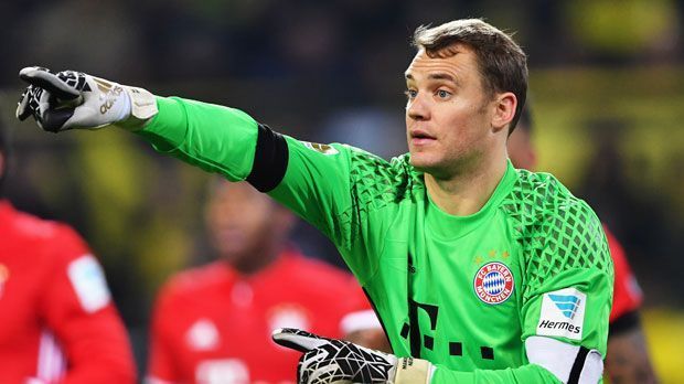 
                <strong>Manuel Neuer (Deutschland)</strong><br>
                Manuel Neuer (Deutschland): 1. Toni Kroos, 2. Mesut Özil, 3. Robert Lewandowski
              