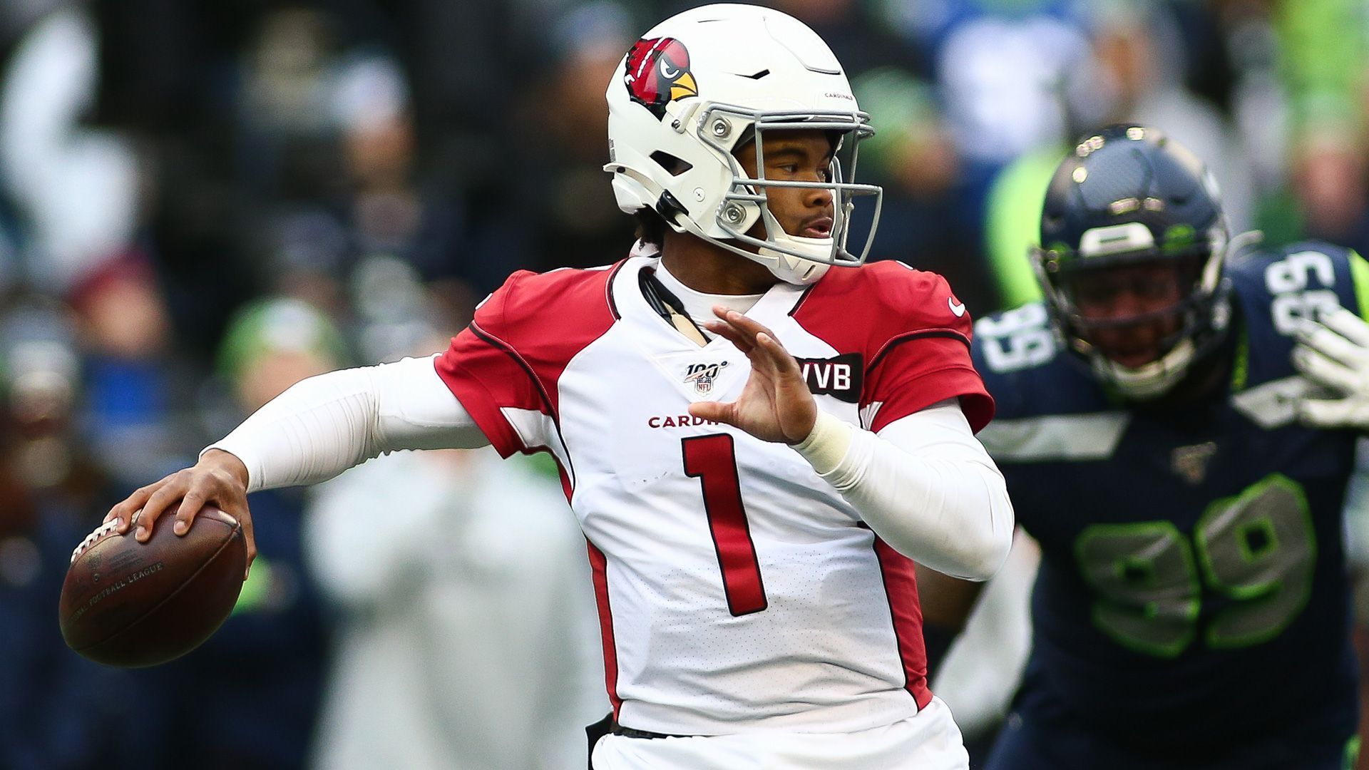 
                <strong>Platz 5: Kyler Murray (Arizona Cardinals)</strong><br>
                Completion Rate: 41,0 %Expected Completion Rate: 34,4 % Differenz: + 6,6 %
              