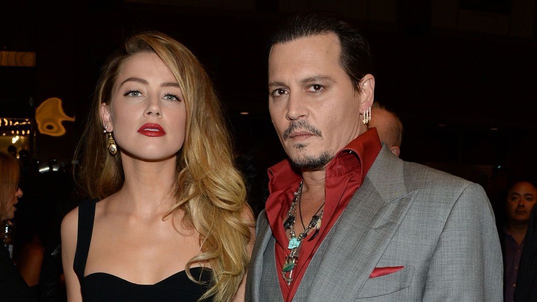 Johnny Depp und Amber Heard stritten sich über sechs Wochen vor Gericht - nun soll eine Doku die vielen Vorwürfe nochmal beleuchten.