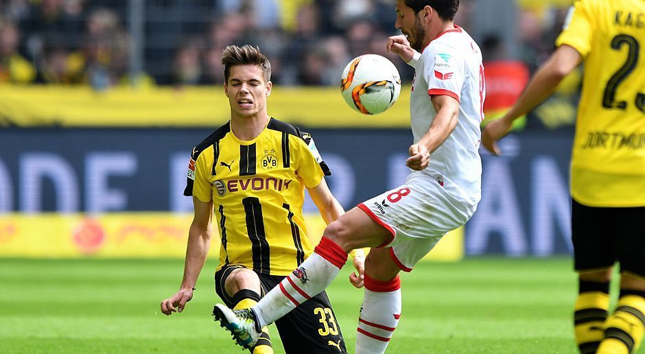 
                <strong>34. Spieltag: Ballmagnet Julian Weigl</strong><br>
                34. Spieltag: Julian Weigl ist ein wahrer Ballmagnet! 214 Mal hatte der BVB-Youngster gegen Köln die Kugel am Fuß. Das ist ein Allzeit-Rekord für die Bundesliga.
              