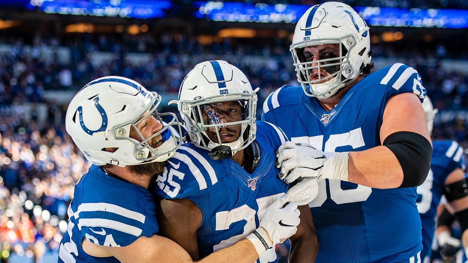 
                <strong>Platz 9: Indianapolis Colts</strong><br>
                Bilanz: 5-2Letzte Spiele: W,W,WNo Luck? No Problem! Jacoby Brissett lässt das Karriereende von Andrew Luck in Vergessenheit geraten. Die Colts haben kaum Schwachstellen, die Defensive um "den Verrückten" Darius Leonard liefert ab. Bester Spieler im Kader könnte Left Guard Quenton Nelson sein, der von Pro Football Focus als drittbester Offensive-Linemen der Liga eingestuft wird.
              