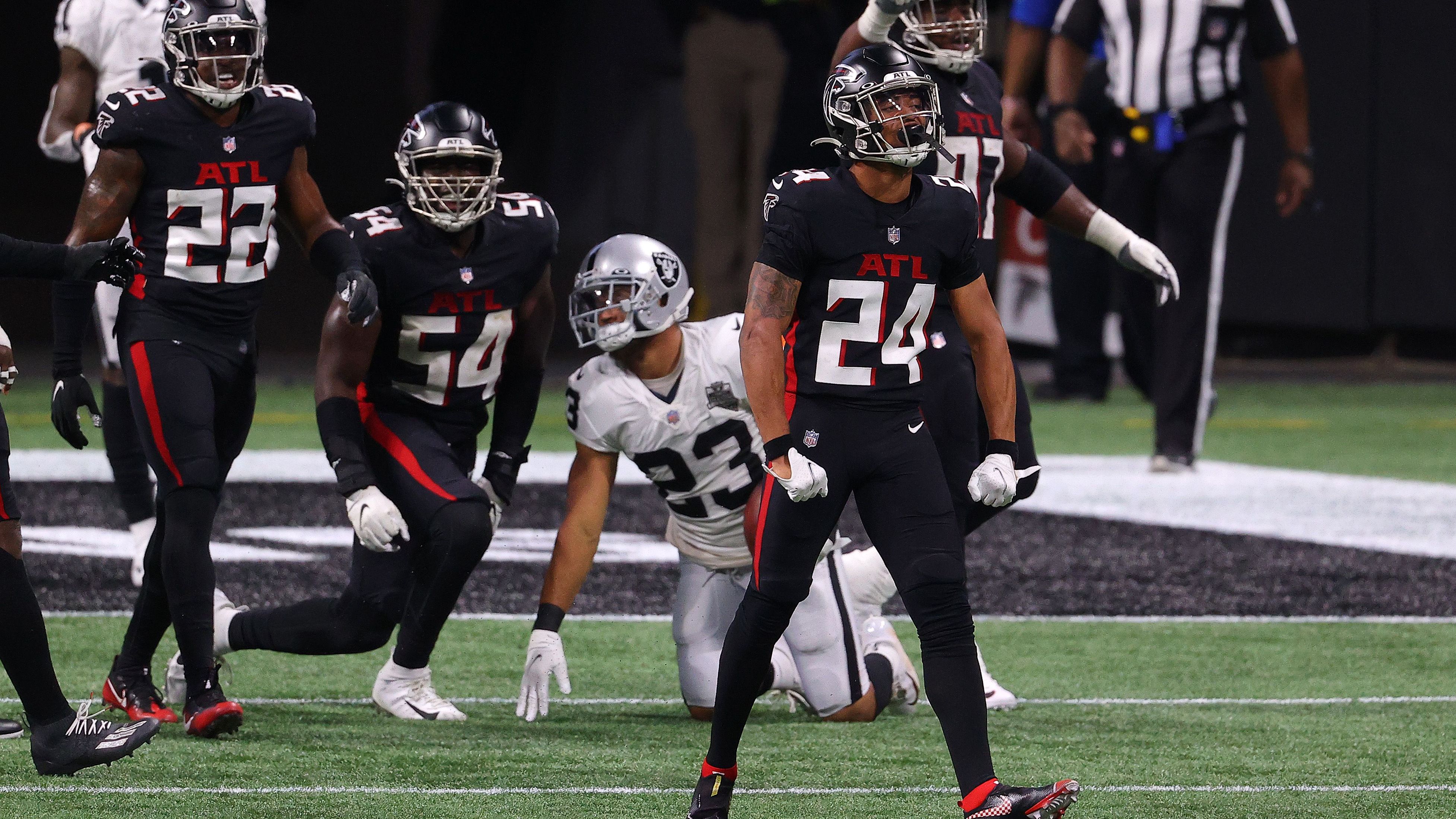 <strong>Atlanta Falcons</strong><br>Saison 2020<br>Am 29.11.2020 im Spiel gegen die Las Vegas Raiders<br>Endergebnis: 43-6