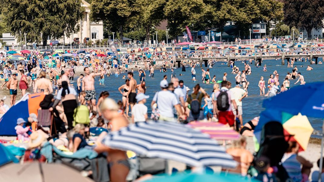 Scharbeutz, Travemünde, Markgrafenheide: Die Strände füllen sich bei bestem Wetter. (Symbolbild)