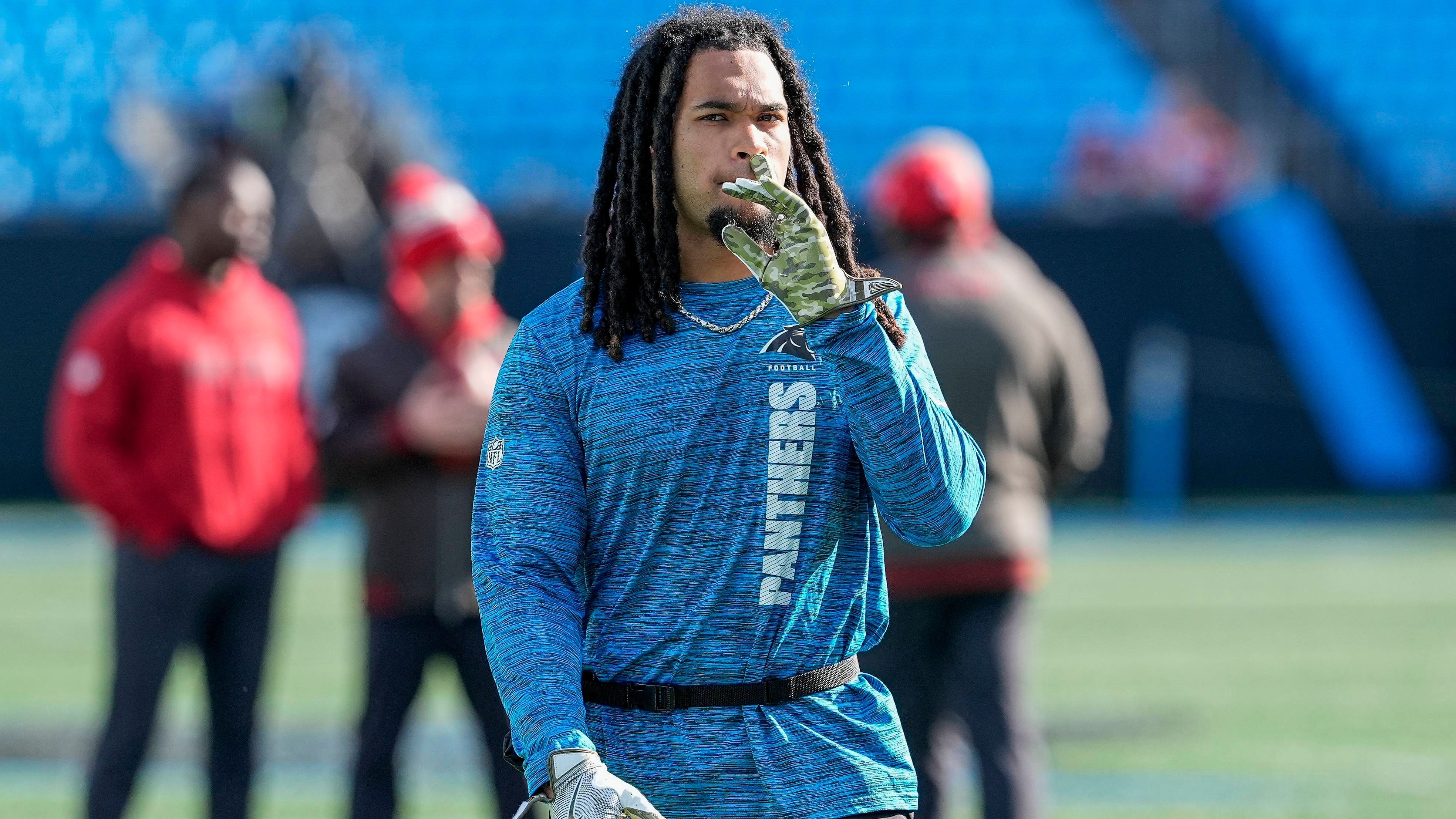 <strong>Jonathon Brooks (Carolina Panthers)</strong><br>Bitterer Rückschlag für Jonathon Brooks. Die Carolina Panthers haben den Running Back auf die PUP-Liste gesetzt. Der Zweitrundenpick aus dem Jahr 2024 muss sich von seiner zweiten Kreuzband-Verletzung im rechten Knie innerhalb von 13 Monaten erholen. Er wird die komplette Spielzeit 2025 verpassen.