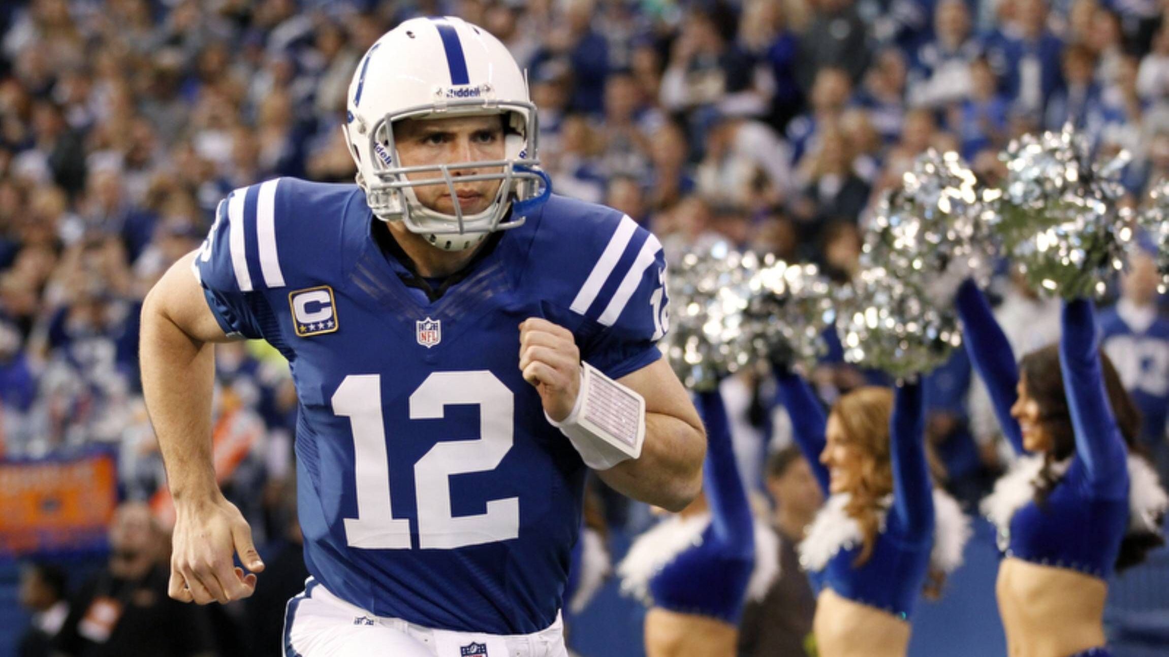 <strong>Draft 2012: 4 Quarterbacks<br></strong>1. Pick: Andrew Luck (Foto, Indianapolis Colts)<br>2. Pick: Robert Griffin III (Washington Redskins, heute Commanders)<br>8. Pick: Ryan Tannehill (Miami Dolphins)<br>22. Pick: Brandon Weeden (Cleveland Browns)