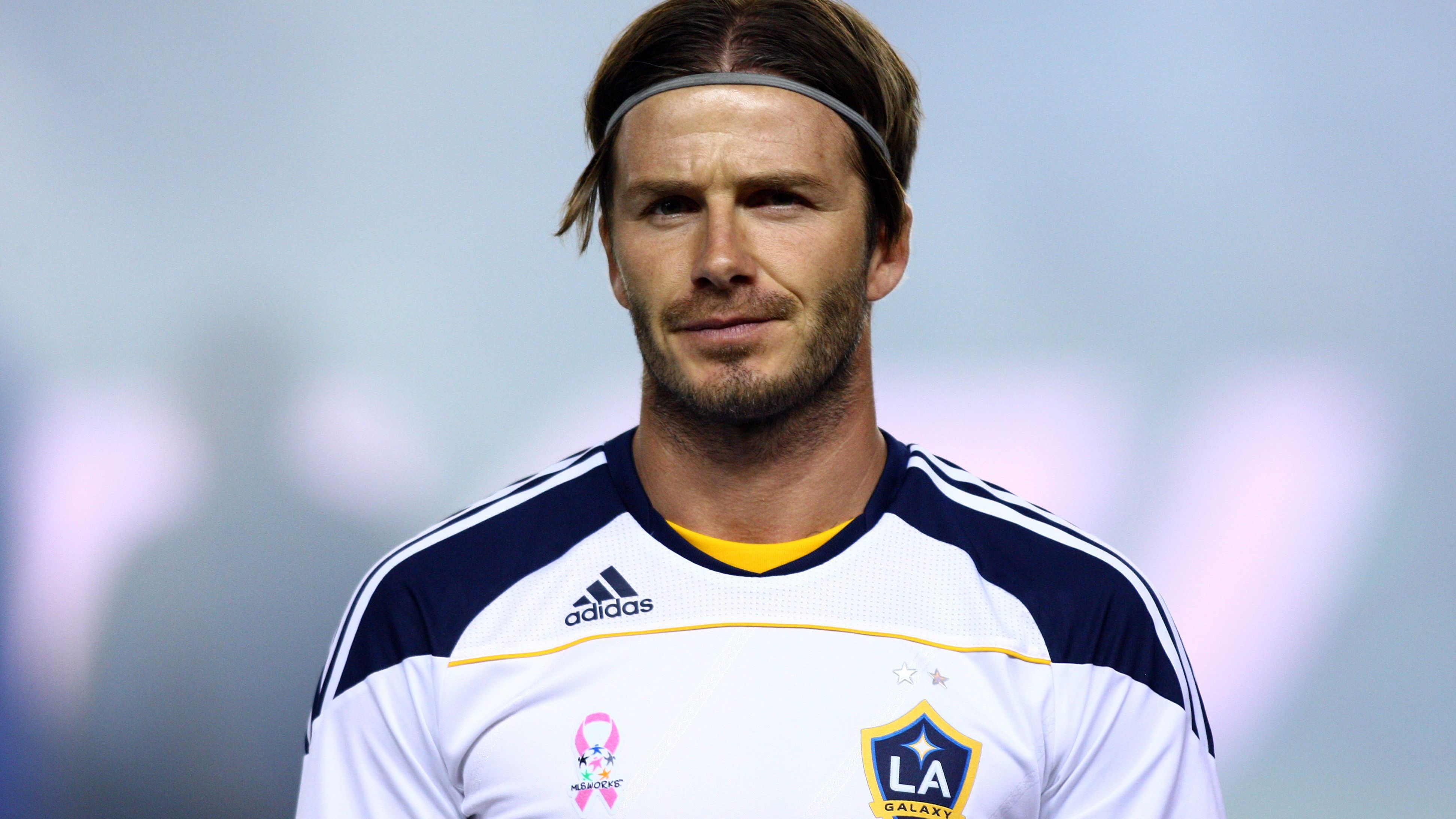 <strong>David Beckham</strong><br>Auf Klub-Ebene feierte Beckham 2011 und 2012 mit LA Galaxy den Titel in der MLS, bevor er im Sommer 2013, nach einem halben Jahr bei Paris Saint-Germain, seine Karriere beendete.