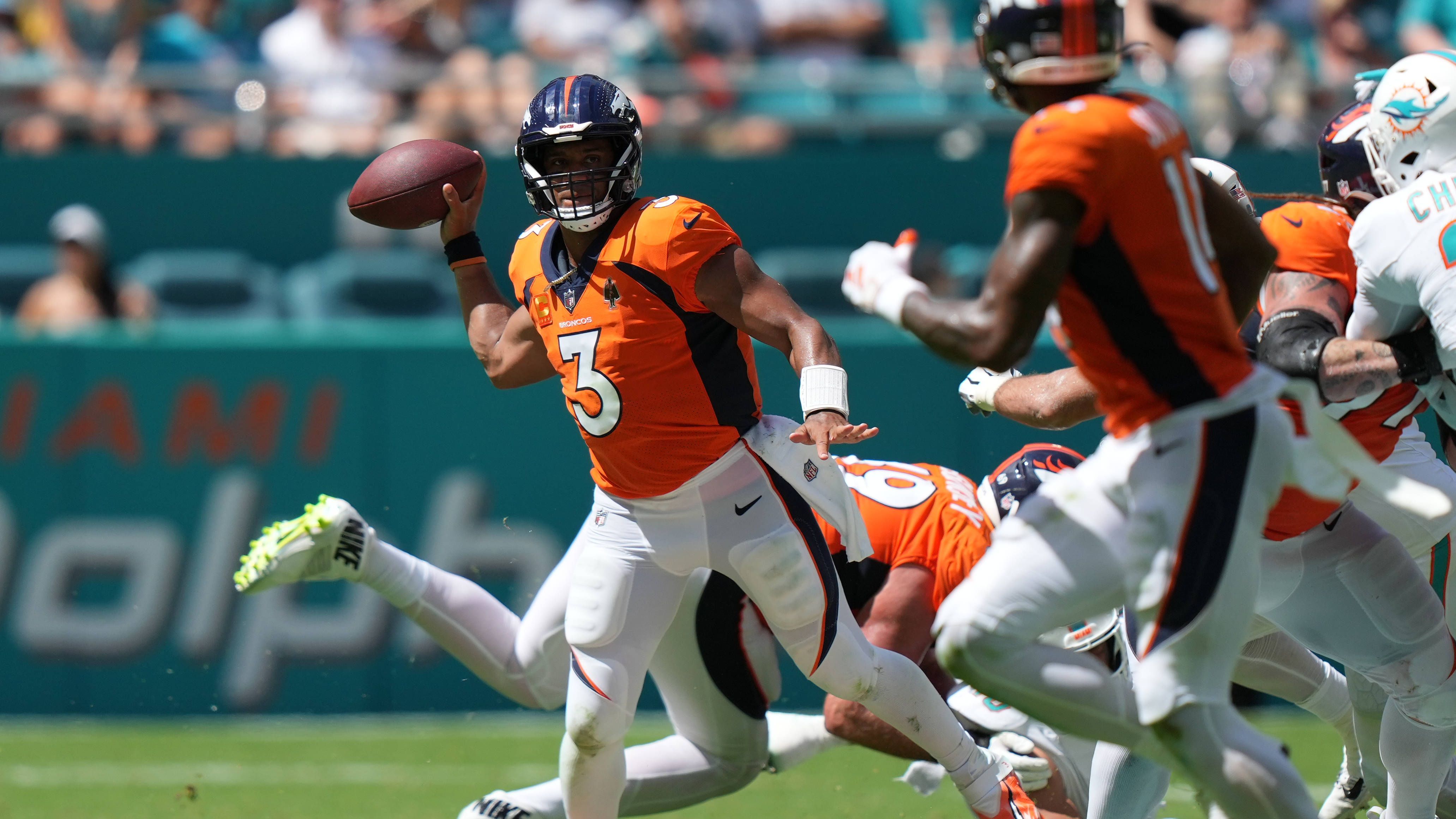 <strong>Denver Broncos</strong><br>Angstgegner: Miami Dolphins<br>Bilanz: 6-13-1<br>Winning Percentage: 0,325