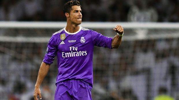 
                <strong>2009/10 - Cristiano Ronaldo</strong><br>
                Wechsel von: Manchester United zu Real MadridZeitpunkt des Wechsels: Juli 2009Alter zum Zeitpunkt des Wechsels: 24 JahreAblösesumme: 94 Millionen Euro
              